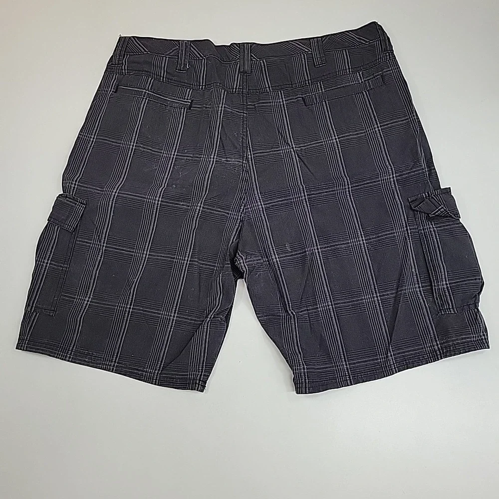 Wrangler Cargo‎ Shorts Mens 38 Gray Plaid Cotton Casual Outdoor Preppy Comfy